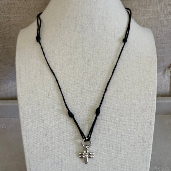 Dyrberg/Kern Beracha dragonfly necklace necklace with Swarovski crystals - Picture 3 of 9